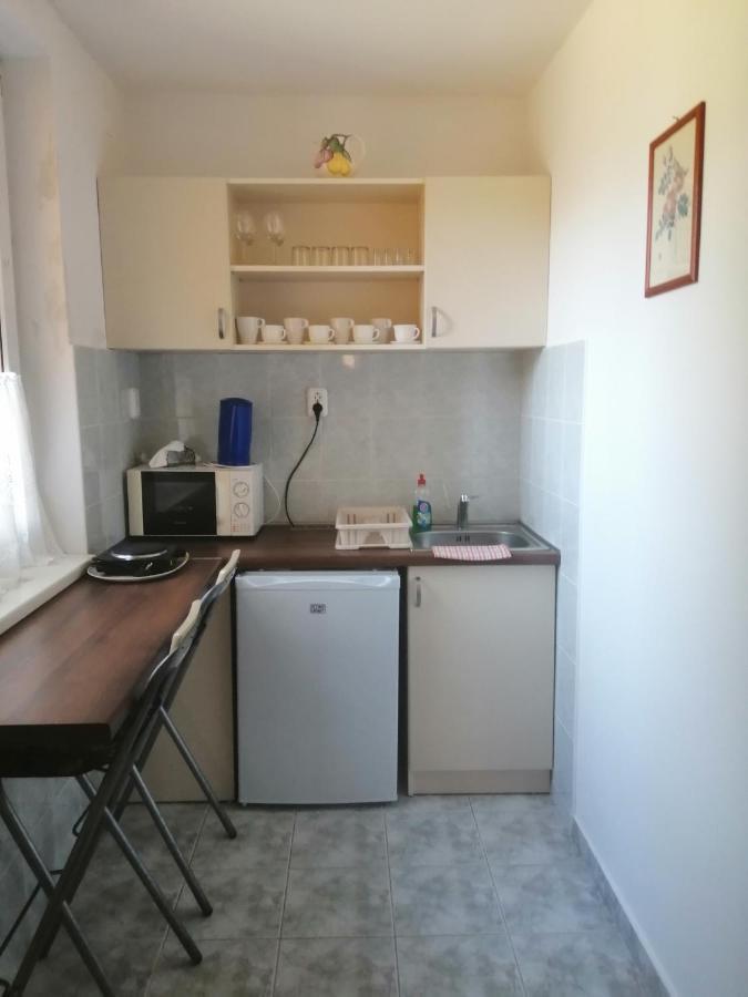 Gabi Haz Apartmanok*** Hajduszoboszlo Exterior photo